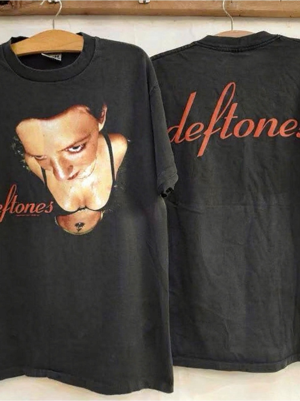 Deftones Band Tee - Vintage Graphic Shirt